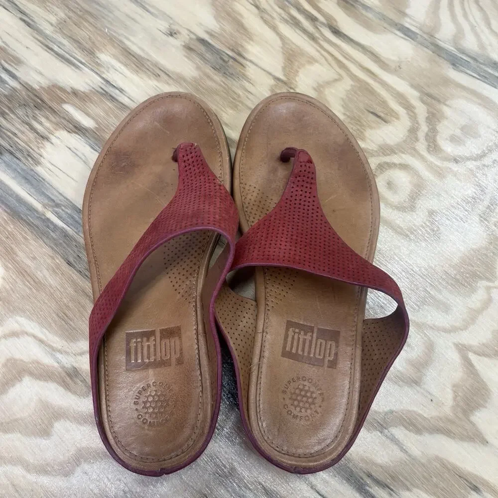 FitFlop Banda Perforated Leather Thong Toe-Post Sandal Size 5 Red Comfort Casual